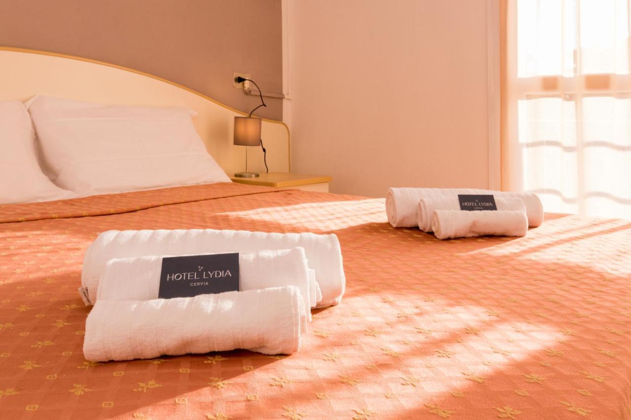 Hotel Lydia Cervia Exterior photo